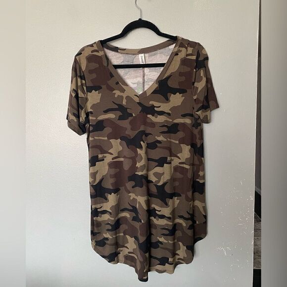 Zenana Premium Camo Tunic T-shirt | size L - Picture 1 of 8